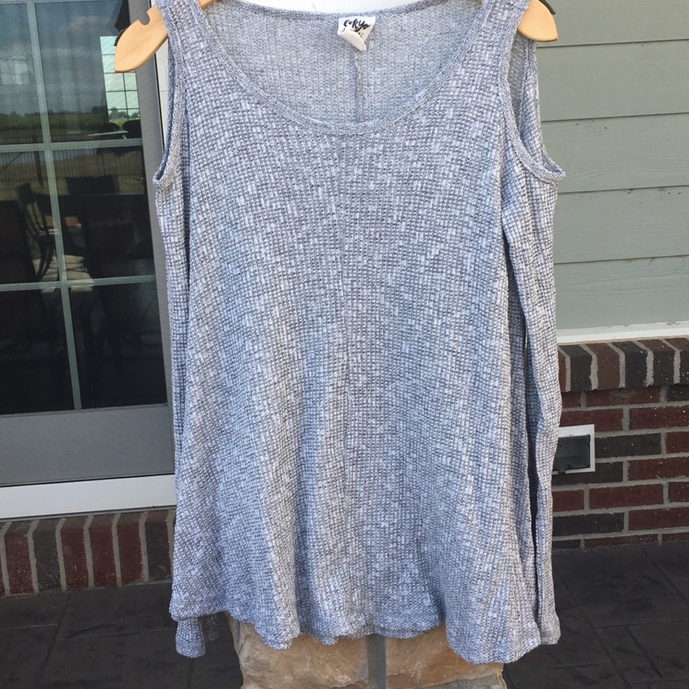 Open shouldered light grey sweater